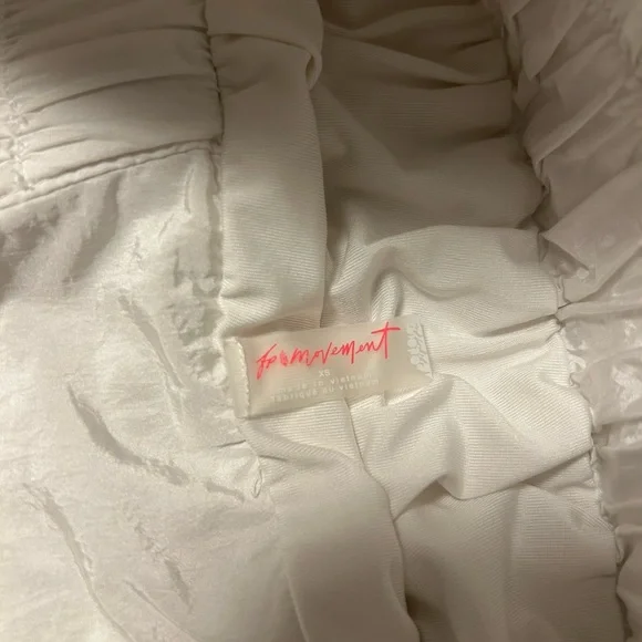 Free People Movement The Way Home White Shorts, high waist elastic, Sz XS - Picture 8 of 13